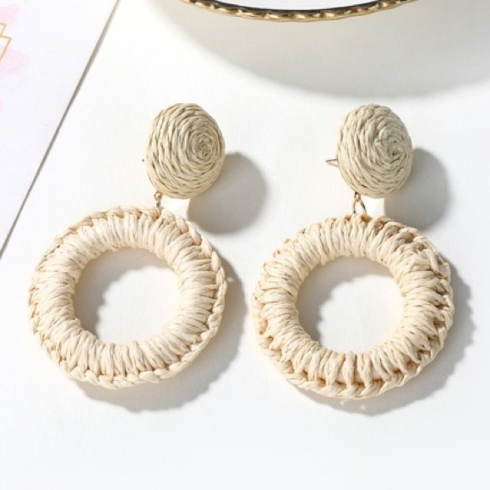 3 for $30 Woven Grass Earrings🤎